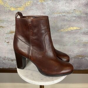Cole Haan Boots Womens Size 10 Brown Leather Ankle Block Heel Grand.OS W00780